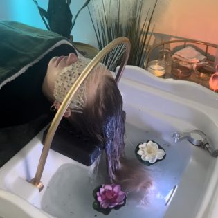 The Herbal Head Spa Method